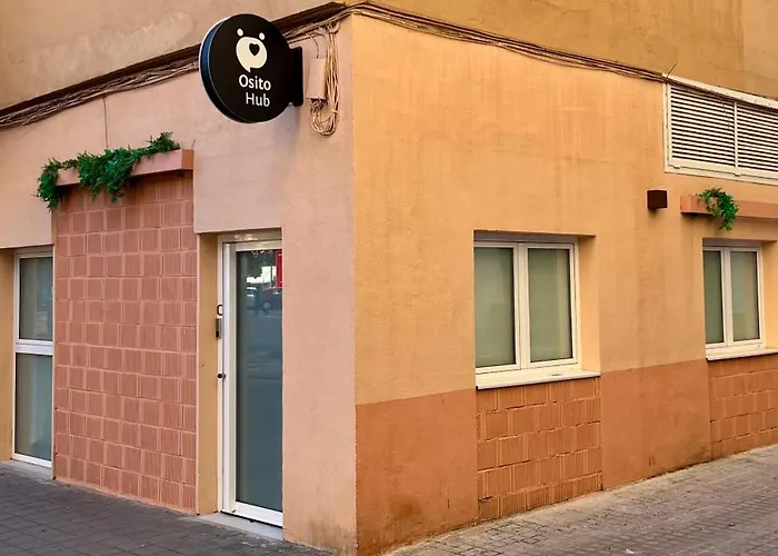 Osito Hub - L'explorador Andres Apartmán